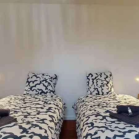 Holiday home Maison De Proche Gare-terrasse-wifi