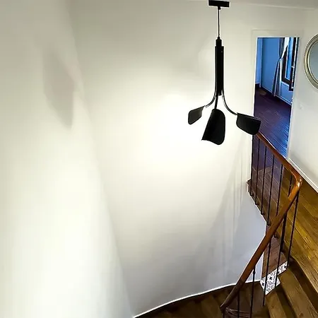 Holiday home Maison De Proche Gare-terrasse-wifi *